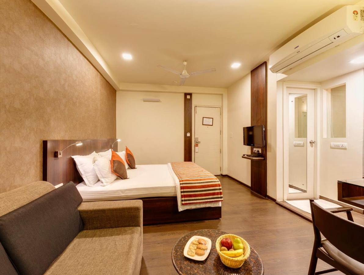 Citrus Hotel Kolhapur Exterior foto
